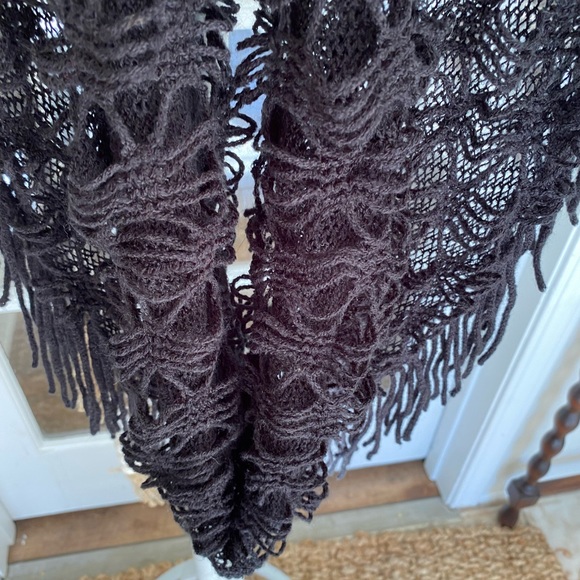 Pretty Black Knotted Infinity Scarf with Fringe Light Weight OS - Picture 3 of 7